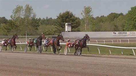 Scarborough Downs hosts final live racing card Saturday