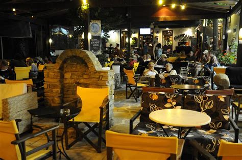 Chora at Night - Tavern | Naxos | Pictures | Greece in Global-Geography