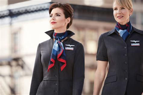 26 Airlines With The Best Cabin Crew Uniforms - Seasia.co