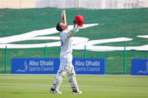 Hashmatullah Shahidi celebrates his century | ESPNcricinfo.com