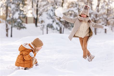 7 Eco-Friendly Winter Activities for Kids - Brightly