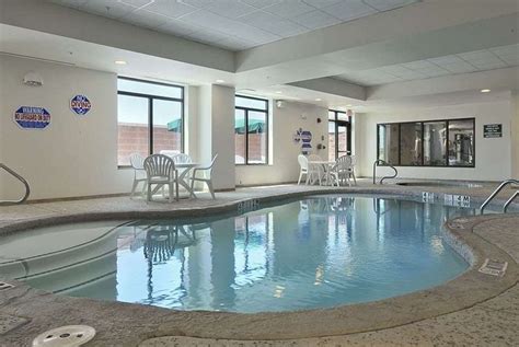 Wingate by Wyndham Frisco Pool Pictures & Reviews - Tripadvisor