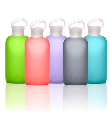 Gift Guide :: The Best Glass Water Bottle {bkr} - Stylish Spoon