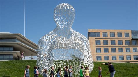 Pappajohn Sculpture Park | Des Moines Art Center