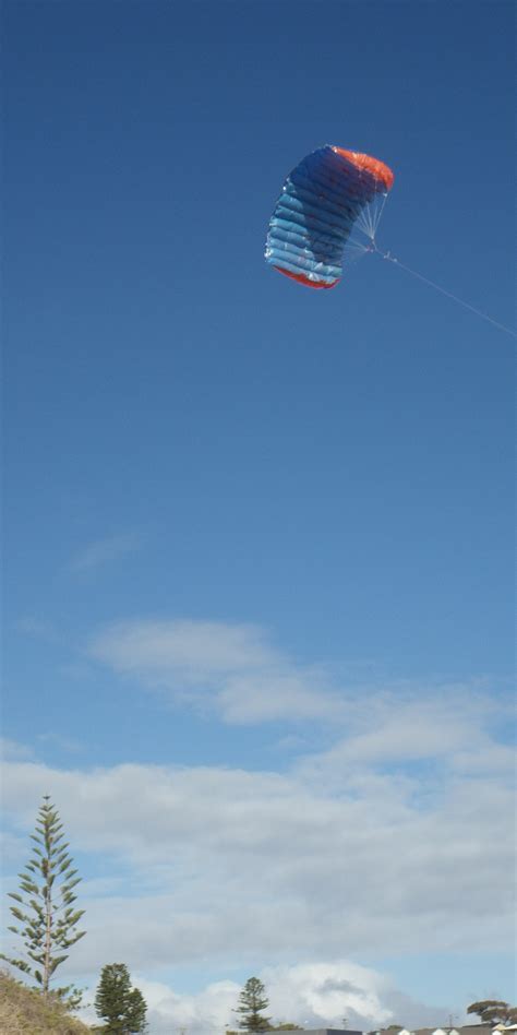 Flight Report - Parachute Kite Up As Sea Water Swirls Past Anchor!