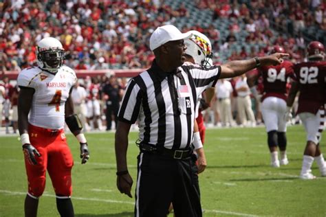 What is an Unsportsmanlike Conduct Penalty in Football? | TSR