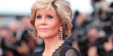 Jane Fonda’s Top Foundations for Flawless Skin - Jane Fonda Makeup Tips