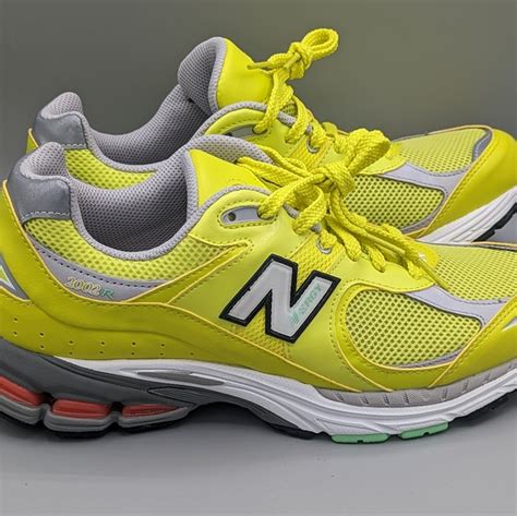 New Balance | Shoes | New Balance 202r Running Shoes Yellow Metallic ...