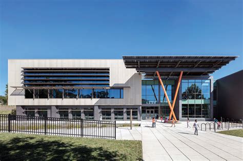 This Hyper-Sustainable Elementary School Is the First of its Kind - Metropolis