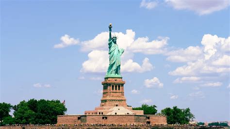 How did david copperfield statue of liberty? - Monuments & sights