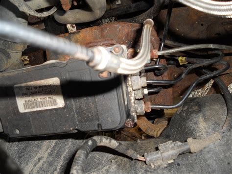 ANSWERED: Is there a special procedure for bleeding brakes on a 2003 f150 (Ford F-150) - CarGurus.ca