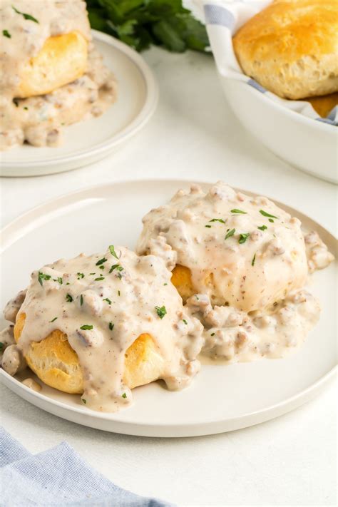 Easy Southern Sausage Gravy For Biscuits - Recipe by Blackberry Babe