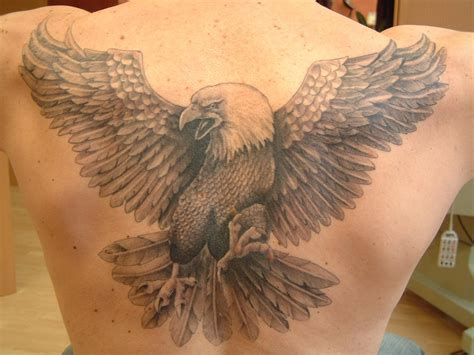 Eagle Tattoo On Upper Back Eagle Back Tattoo, Eagle Tattoos, Cute Tattoos, Tattoos For Guys ...