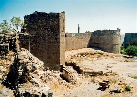 Diyarbakir | History, Population, & Walls | Britannica