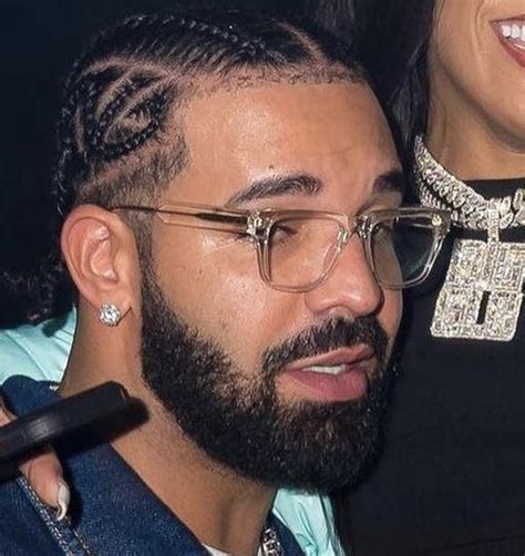 Drake glasses brand? : r/DesignerReps