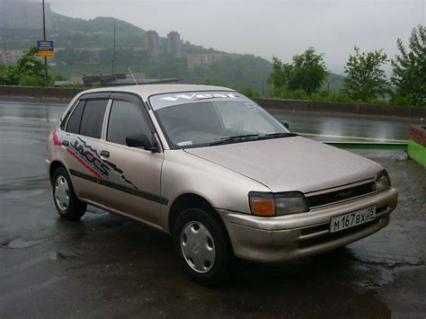 1990 Toyota Starlet Pictures