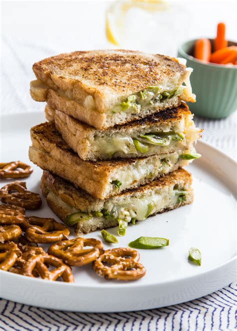 Asparagus Grilled Cheese - Jelly Toast