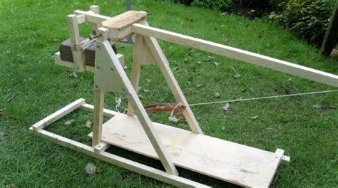 10 Terrific Trebuchets | Make: