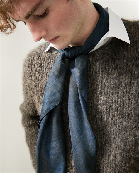 Why Men’s Scarves Are Both Knotty and Nice - WSJ