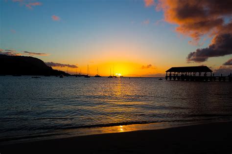 Hanalei Bay Sunset Kauai Photograph by Sam Amato - Fine Art America