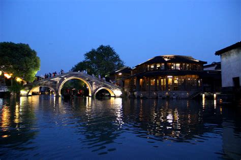 Wuzhen Theatre Festival brings vitality to ancient town - China.org.cn