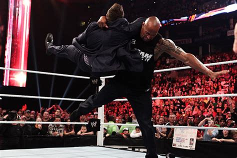 Video: The Rock returns to Raw, makes WWE interesting again - Cageside Seats