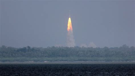 India Launches Mars Orbiter Mission - ABC News