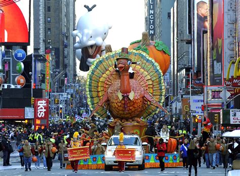 How to Watch the Macy’s Thanksgiving Day Parade 2019 on TV and Online ...