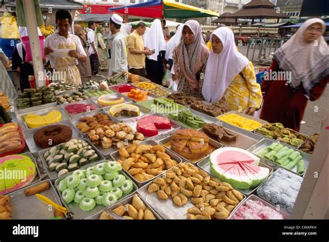 Malaysia Kelantan Kota Bharu typical street food stall Stock Photo: 50024453 - Alamy