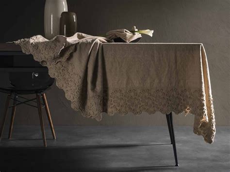 Linen tablecloth PRIMULA | Tablecloth Decor Collection By LA FABBRICA ...