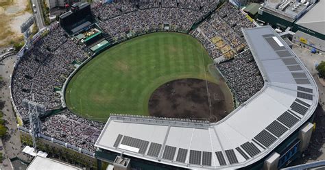 Girls permitted to be 'ball kids' at Japan's high school baseball ...