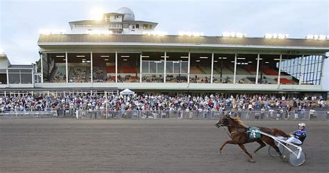 Vernon Downs Harness Track | Harness racing, Track, Downs