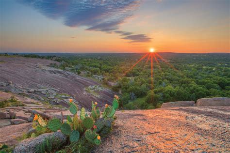 8 of the Most Beautiful Places to See in Texas - When in Your State