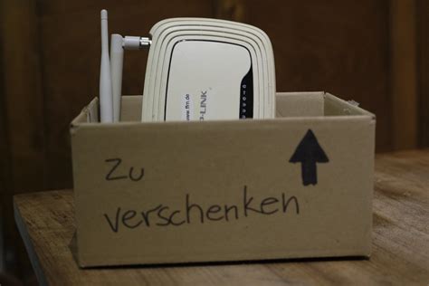 Box-zu-verschenken-mit-Router Router scharf | HDValentin | Flickr