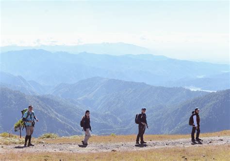 So You Want to Climb Mt. Ulap? // Climbing Mt. Ulap for Beginners