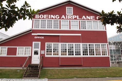 Boeing Field/king County International Airport (BFI) Photo