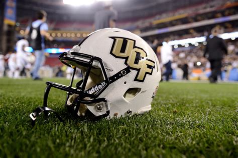 UCF unveils 'national championship' rings, banner