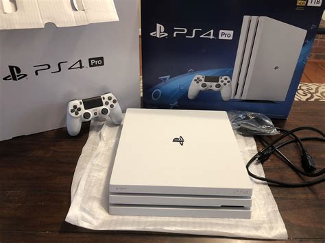 PlayStation 4 Pro - White, 1TB, Glacier White - LRJQ16554 - Swappa