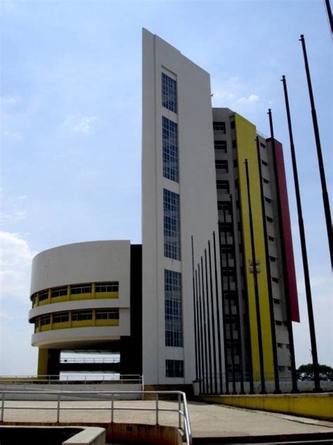 Nuevo Rectorado de la Universidad del Zulia, Venezuela | Architecture ...