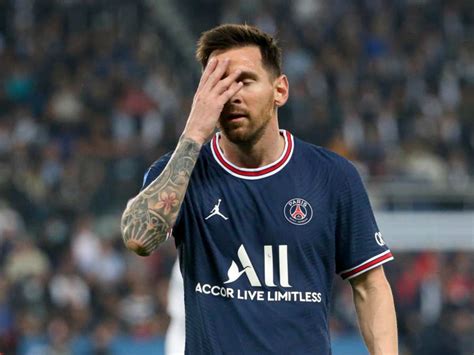 Lionel Messi suspended for two weeks by PSG over UNAUTHORIZED trip to ...