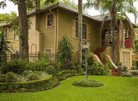 Gentilly Terrace - New Orleans Real Estate & Neighborhood Guides