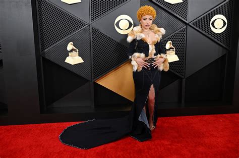 2024 Grammy Red Carpet Photos: See the Fashion