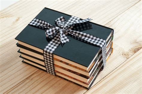 Custom Books Make a Great Holiday Gift!