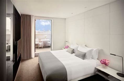 AG Reviews: ME London Hotel - AGLAIA