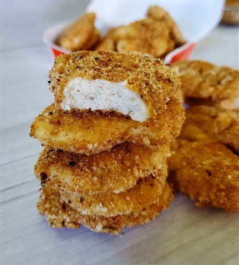 Healthy Chicken Nuggets, Fast-Food Style - Lite Cravings