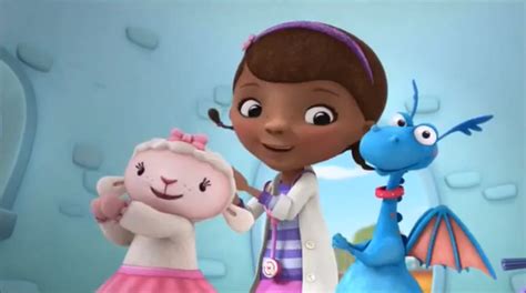 Image - Doc, lambie and stuffy.jpg | Doc McStuffins Wiki | FANDOM ...