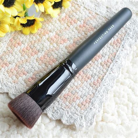 Bare Minerals Liquid Foundation Brushes Multi Function Makeup Mineral ...