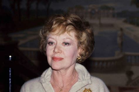 Glynis Johns, ‘Mary Poppins’ star who first sang Sondheim’s ‘Send in ...