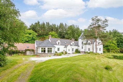 Scottish Highlands estate on sale for £1.1m includes eight lochs and mansion | The Scottish Sun