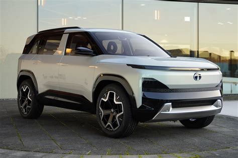 Tata Sierra, Harrier EV, Curvv SUV coupe and more to launch by 2025 ...